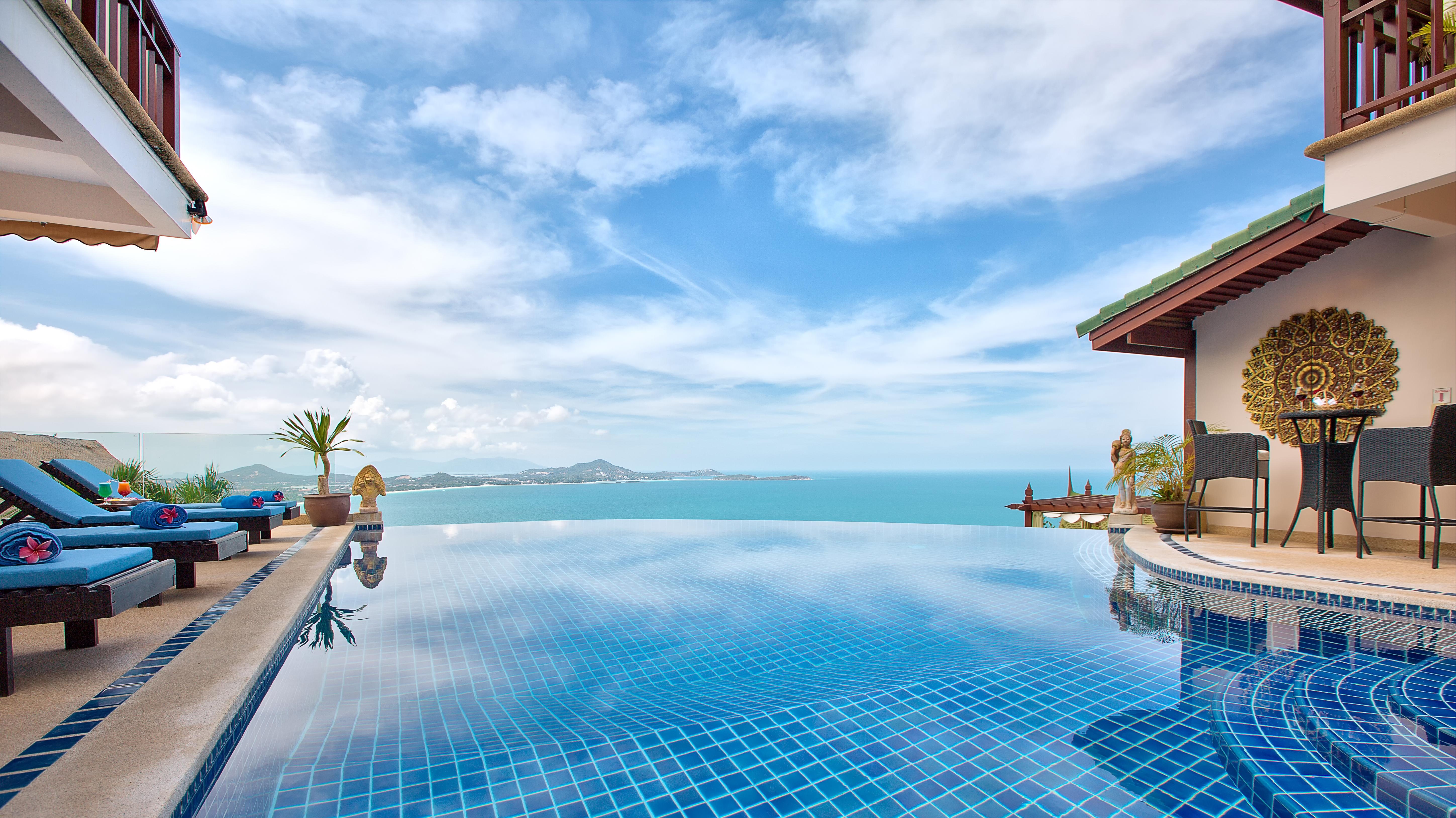 SANDALWOOD LUXURY VILLAS KOH SAMUI | FAMILY ACCOMMODATION AND COASTLINE VIEW